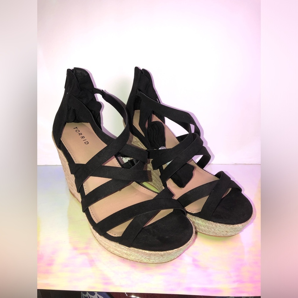 Torrid Black Strappy Wedge Sandals - Picture 4 of 16